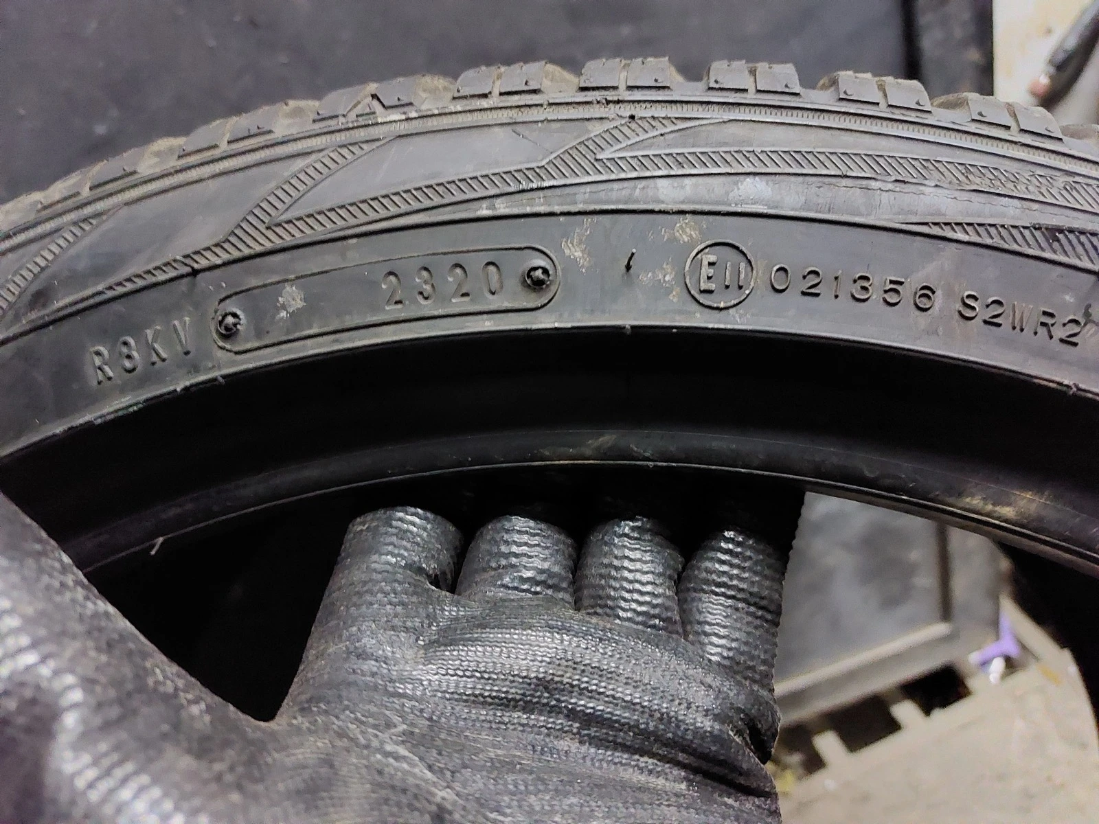���� 295/35R21 | Mobile.bg � ����������� 6