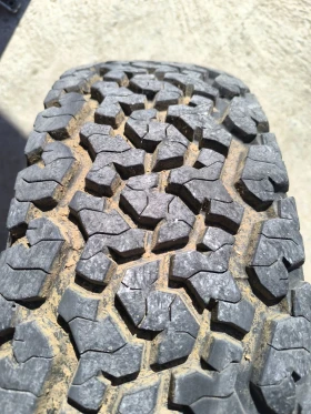 ���� � ������ 235/70R16 �� Nissan Terrano | Mobile.bg � ����� ������ 3