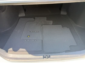 Toyota Camry Малък пробег / Без удари / Есктри, снимка 17