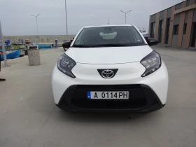 Обява за продажба на Toyota Aygo X 1.0P Play CVT M423 ~27 000 лв. - изображение 1