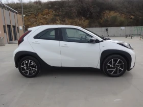 Обява за продажба на Toyota Aygo X 1.0P Play CVT M423 ~27 000 лв. - изображение 2