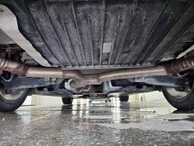 Mercedes-Benz C 300 АМГ ПАКЕТ/Подгрев/Пано/Червена Кожа/ Burmester | Auto.bg — изображение 13