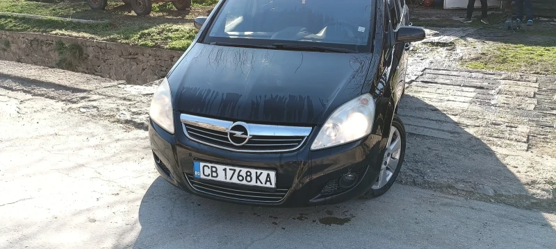 Opel Zafira, снимка 1 - Автомобили и джипове - 44914290