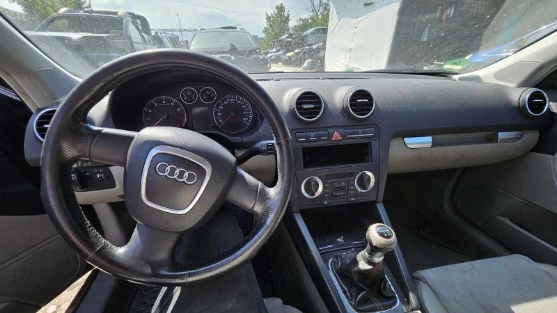 Audi A3 2, 0, снимка 8 - Автомобили и джипове - 46423870