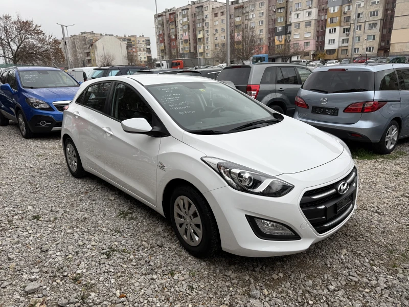 Hyundai I30 1.4 i, снимка 5 - Автомобили и джипове - 48283174