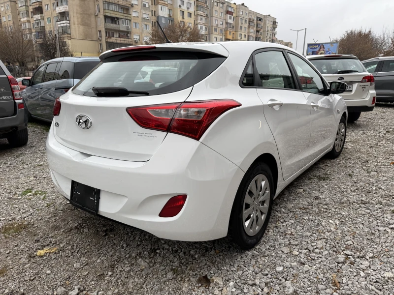 Hyundai I30 1.4 i, снимка 4 - Автомобили и джипове - 48283174