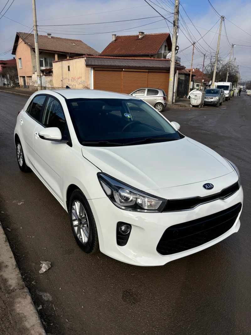 Kia Rio 1.2, снимка 3 - Автомобили и джипове - 48822377