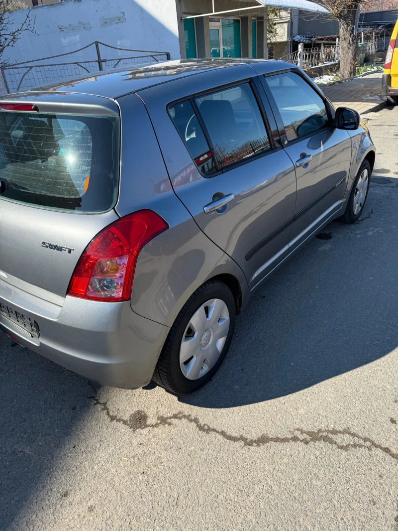 Suzuki Swift, снимка 4 - Автомобили и джипове - 49236079