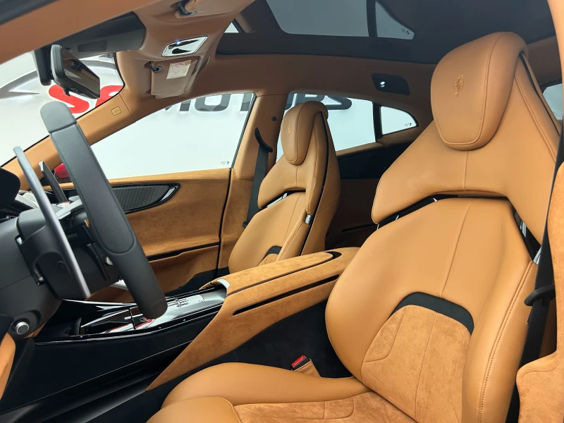 Ferrari Purosangue, снимка 7 - Автомобили и джипове - 50523267