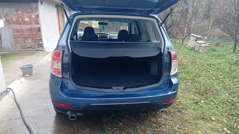 Subaru Forester, снимка 5 - Автомобили и джипове - 52877585