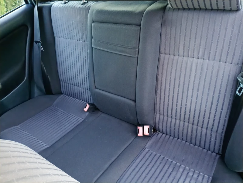 Skoda Octavia 1.9 TDI, снимка 11 - Автомобили и джипове - 52905702