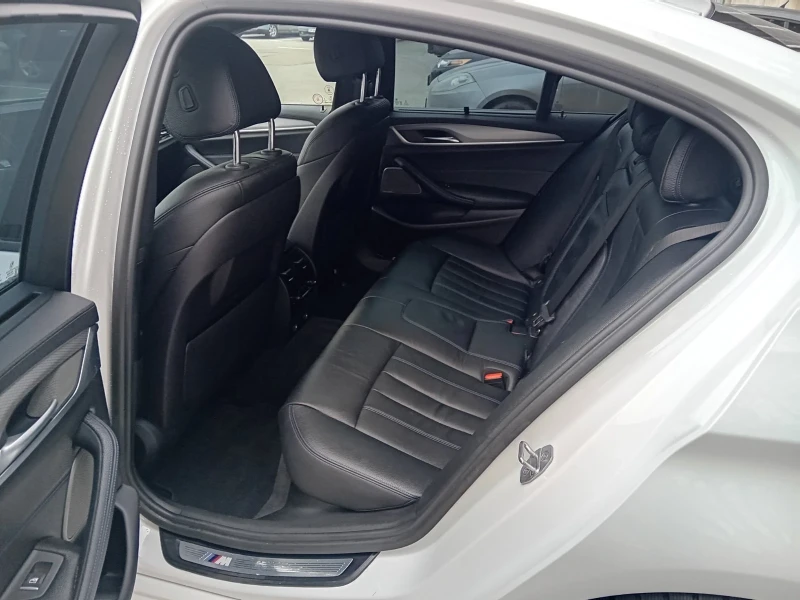 BMW 540 Xdrive Softclose/360/Gesture Сервизна История , снимка 11 - Автомобили и джипове - 53465551