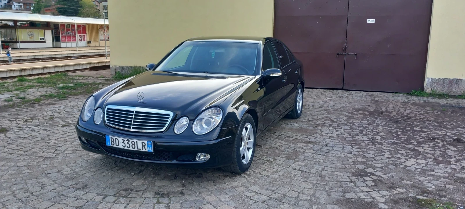 Mercedes-Benz E 220 2.2CDI 150hp - изображение 8