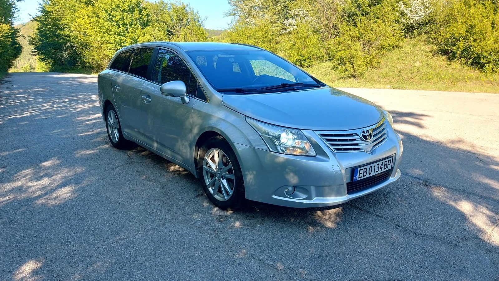 Toyota Avensis  - изображение 5