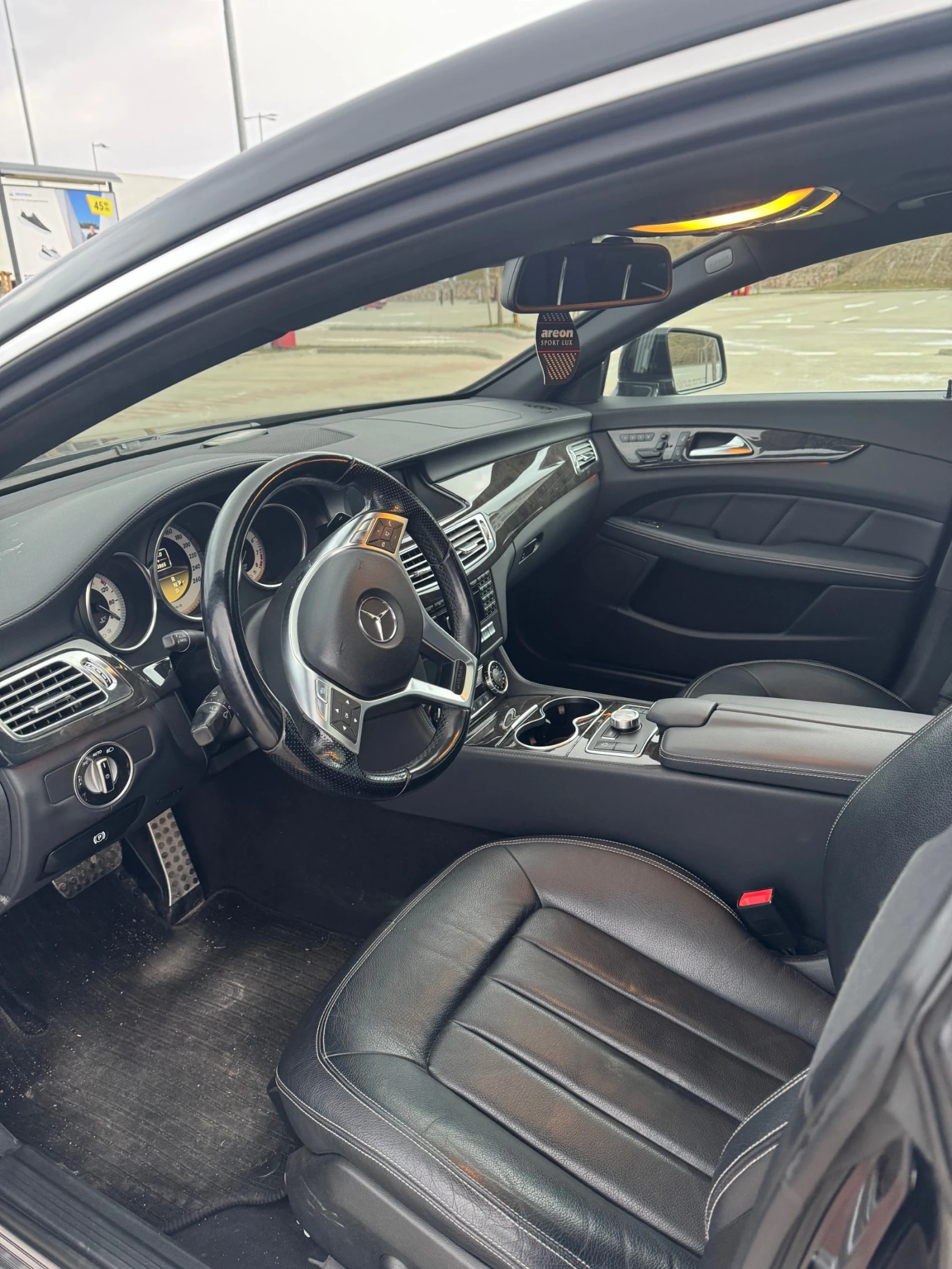 Mercedes-Benz CLS 550  - изображение 6