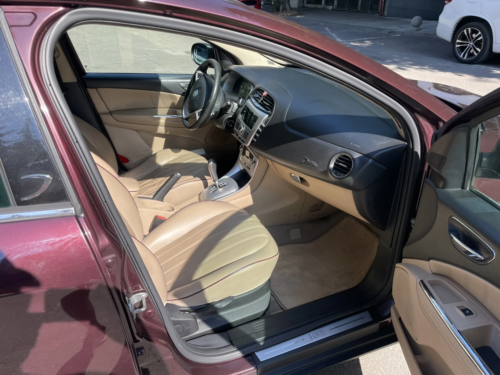 Lancia Delta 1.6 M-jet 120 Oro - изображение 7