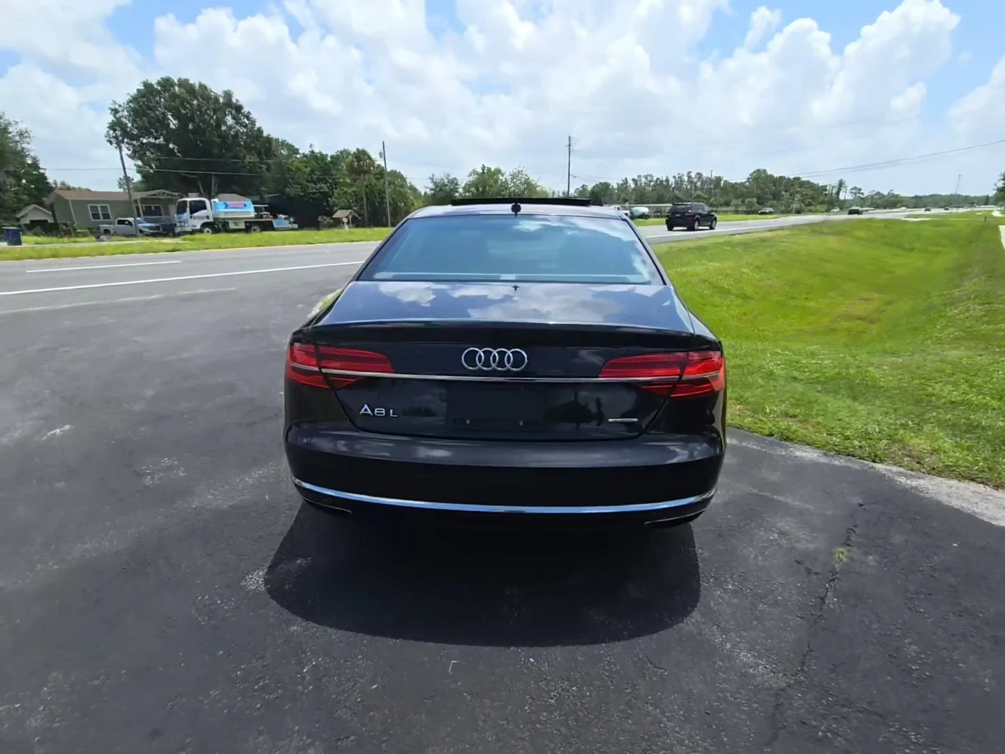 Audi A8 LONG* MATRIX* DISTRONIK* МАСАЖ* 360* HEADUP* PANO* - изображение 2
