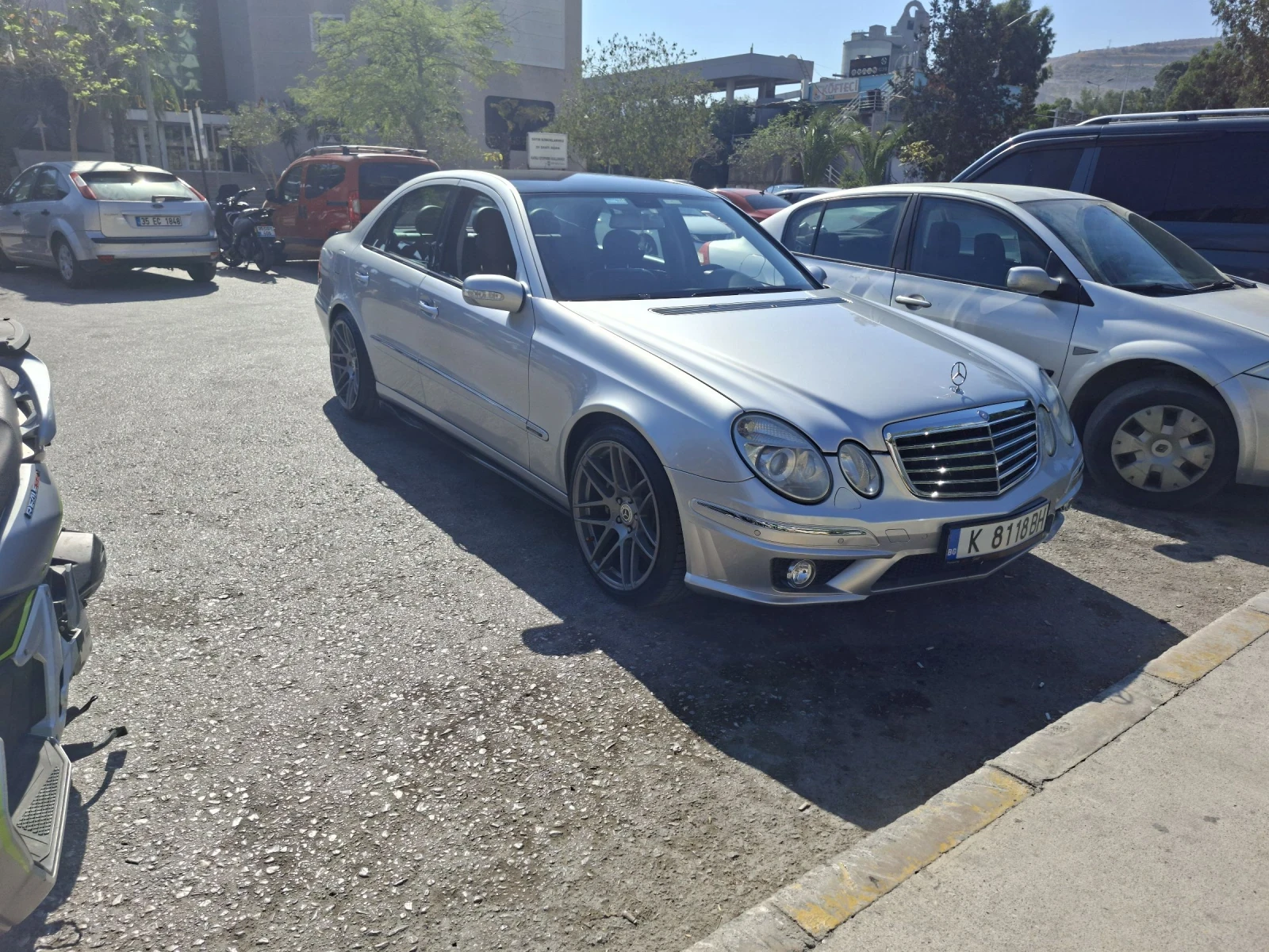 Mercedes-Benz E 240  - изображение 9