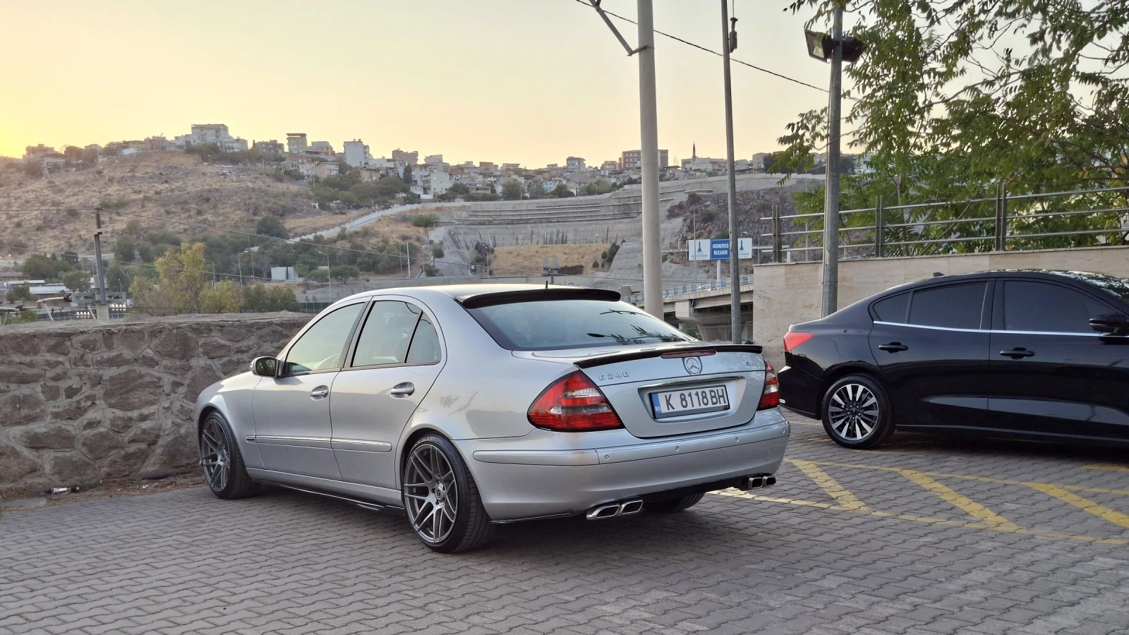 Mercedes-Benz E 240  - изображение 4
