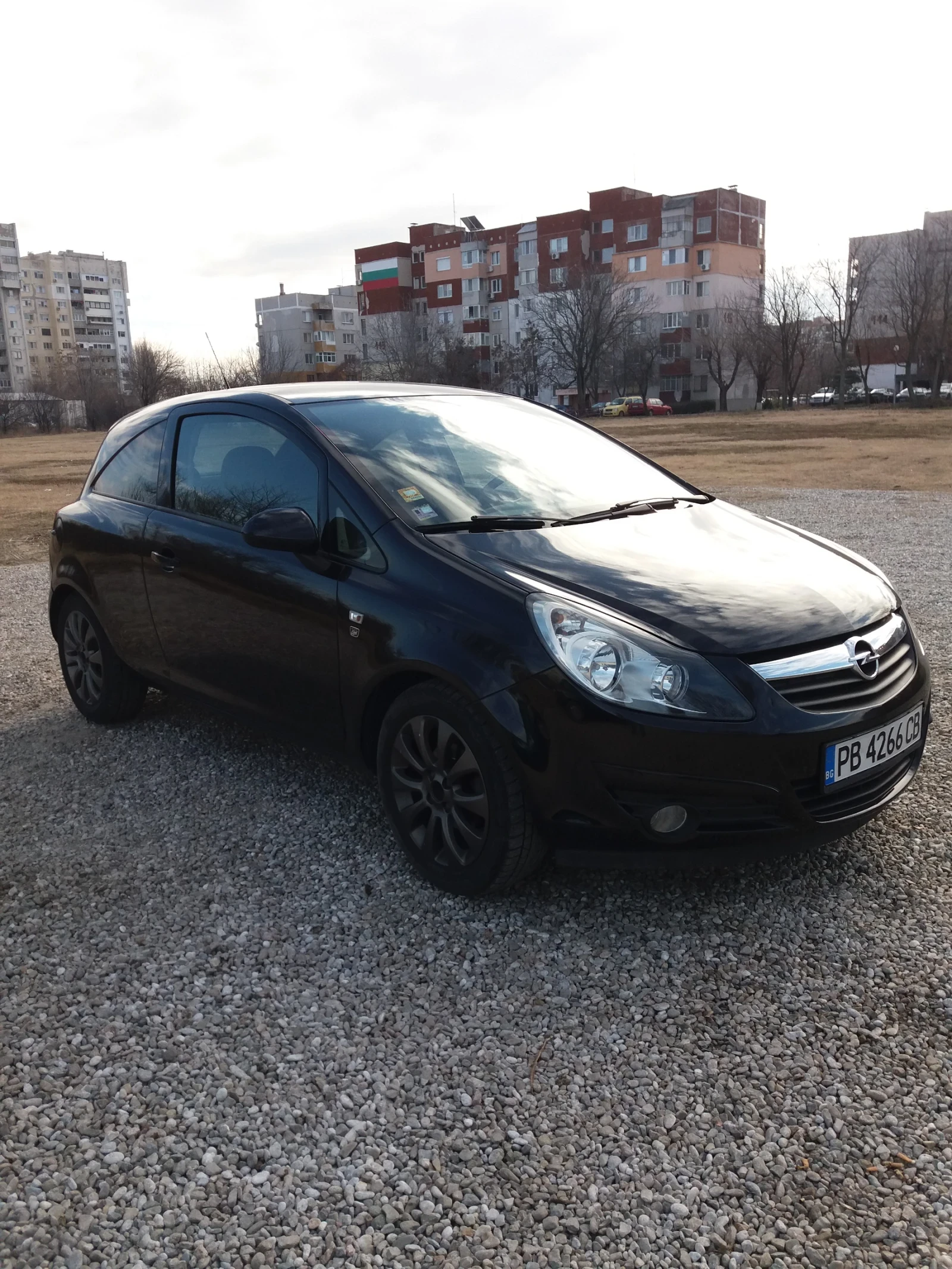 Opel Corsa D, снимка 4 - Автомобили и джипове - 54860287