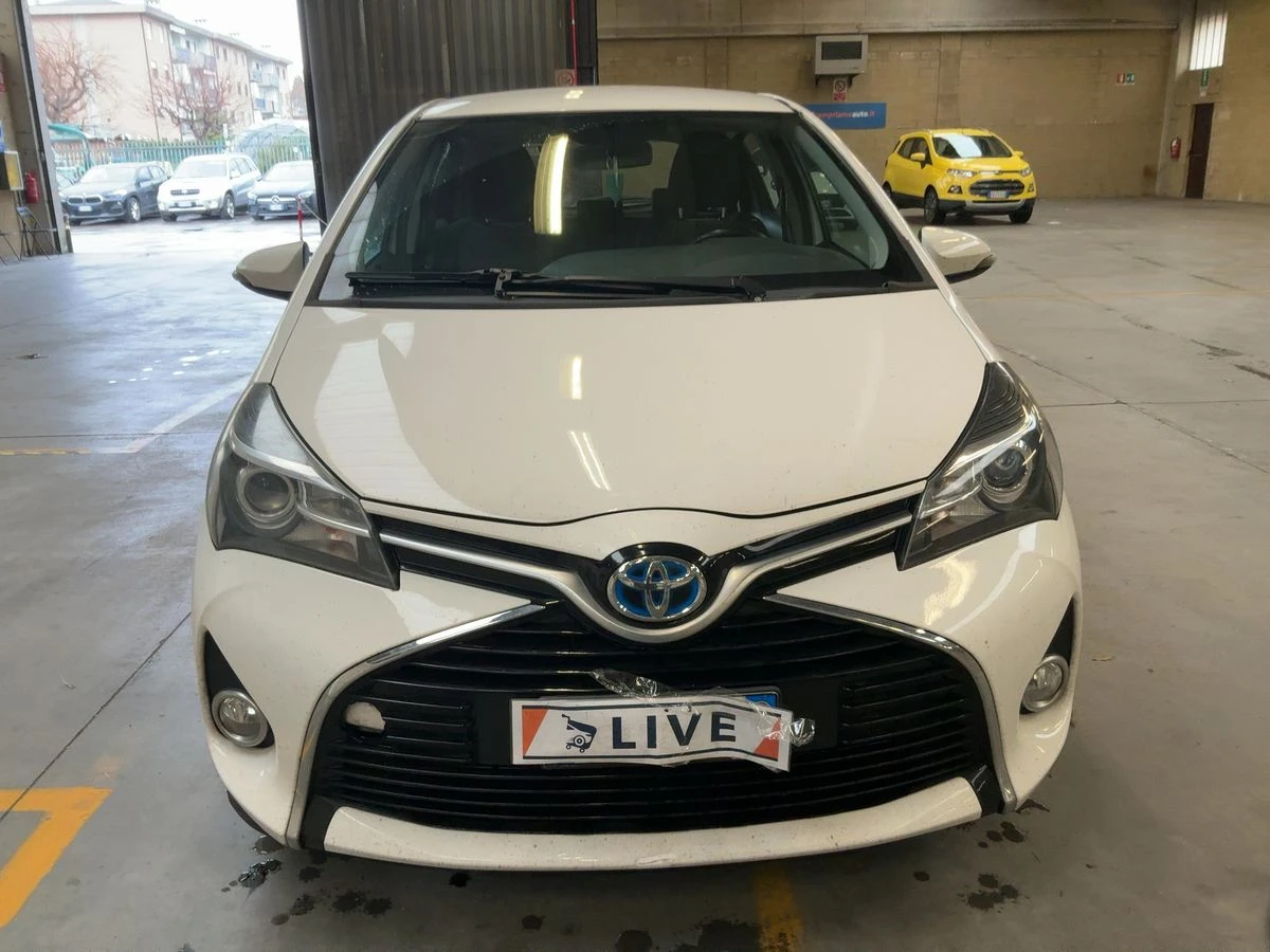 Toyota Yaris 1.5 Hybrid Active - изображение 6