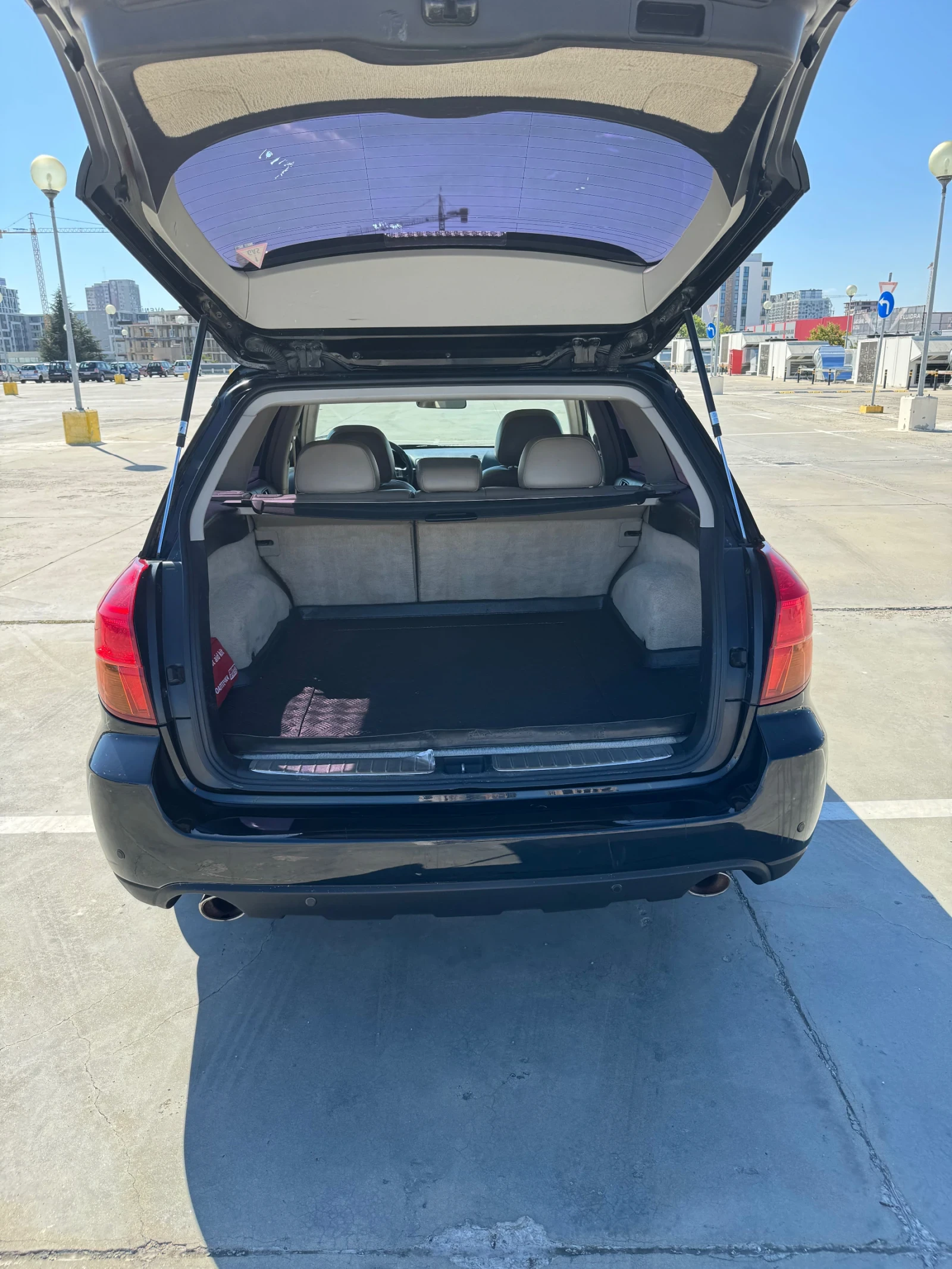 Subaru Outback, снимка 13 - Автомобили и джипове - 53936830