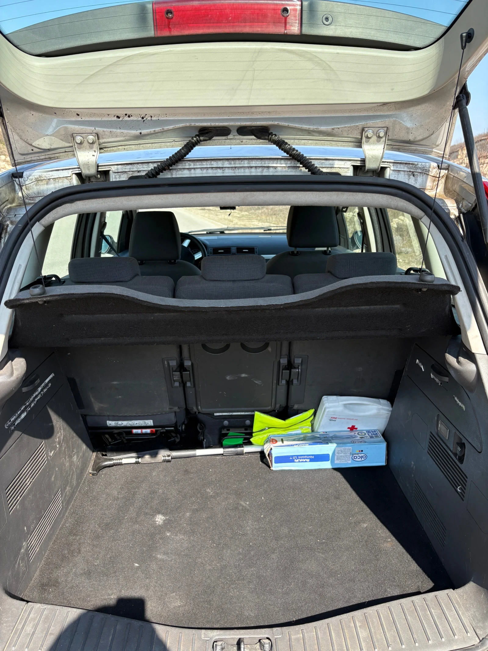 Ford C-max 2.0, снимка 11 - Автомобили и джипове - 53958857