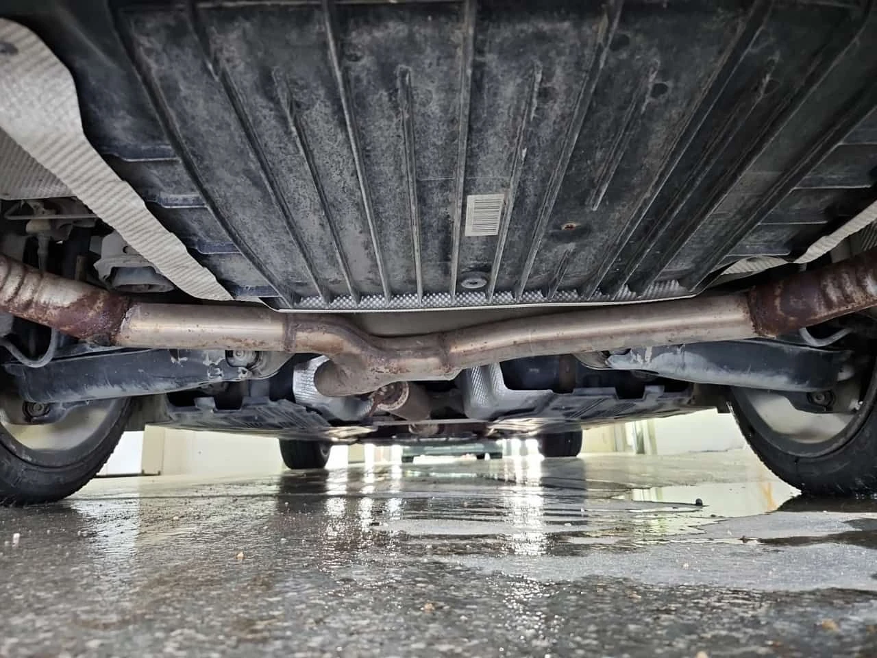 Mercedes-Benz C 300 АМГ ПАКЕТ/Подгрев/Пано/Червена Кожа/ Burmester, снимка 13 - Автомобили и джипове - 54000823