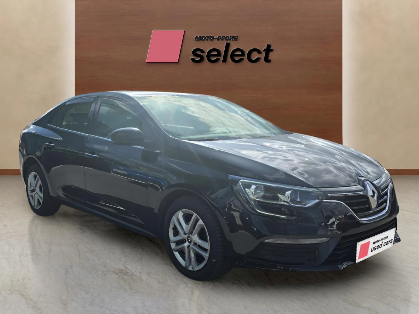 Renault Megane 1.3 TCE, снимка 3 - Автомобили и джипове - 54684116