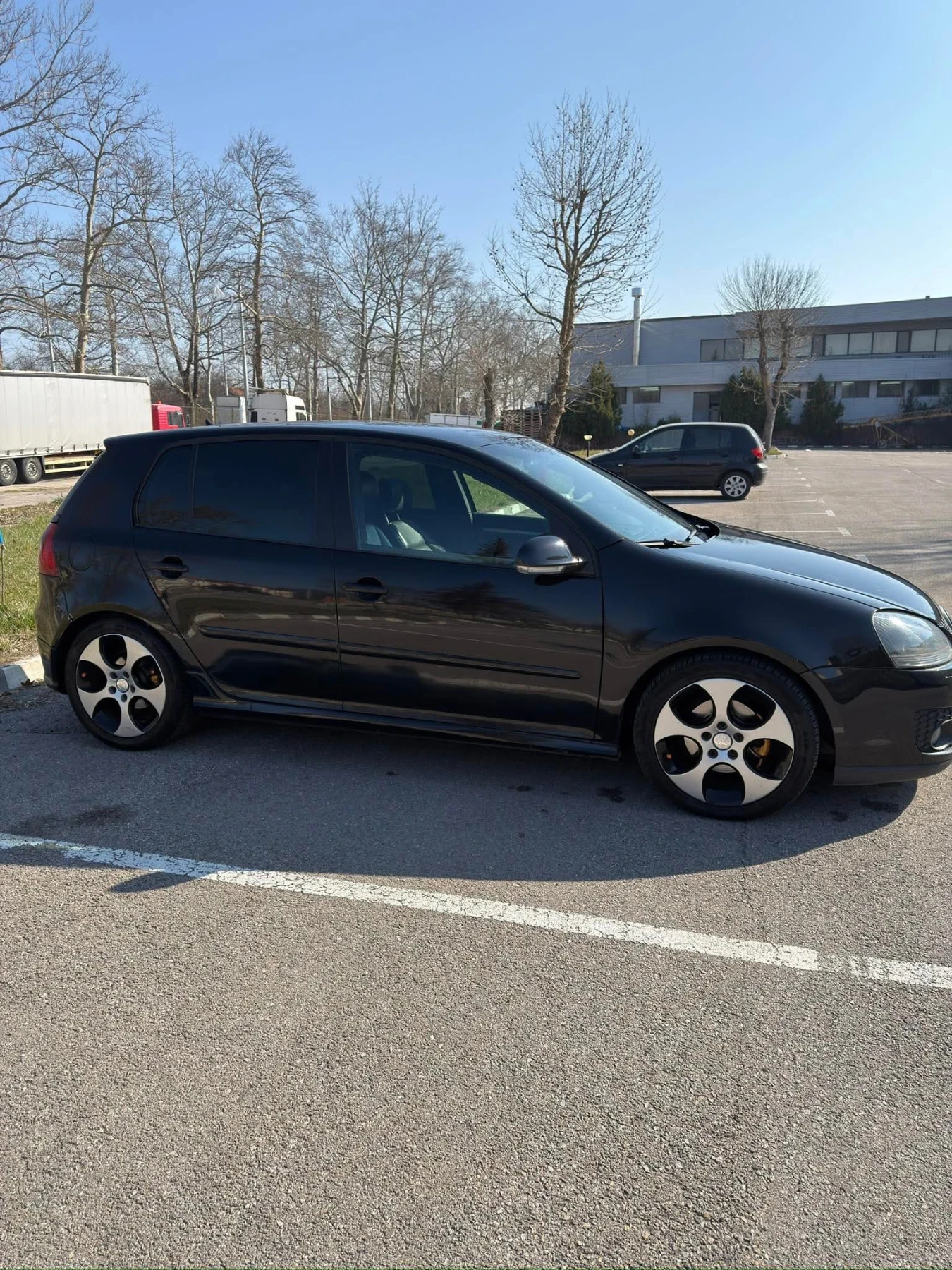 VW Golf 1.9 TDI, снимка 4 - Автомобили и джипове - 54741962