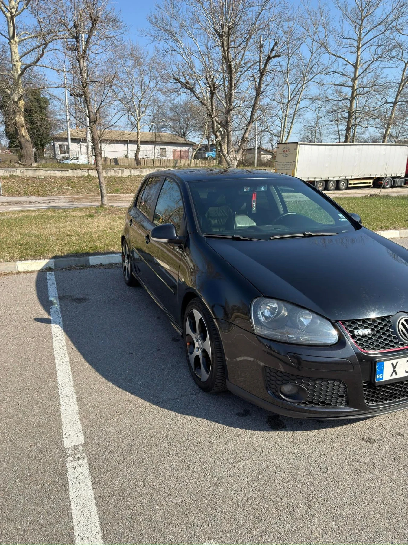 VW Golf 1.9 TDI, снимка 5 - Автомобили и джипове - 54741962