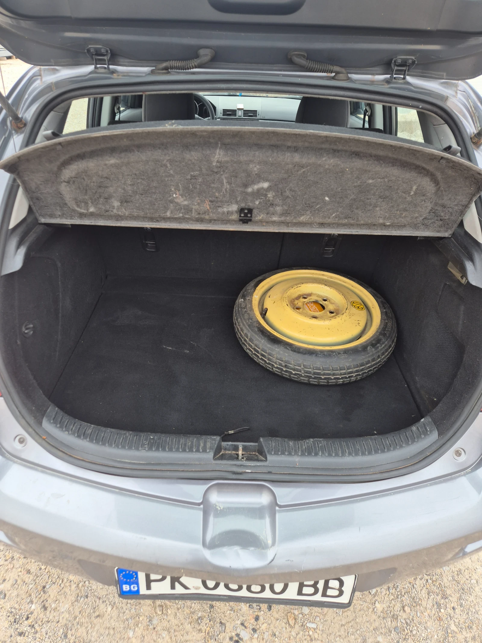 Mazda 3 1.6 бензин/газ, снимка 14 - Автомобили и джипове - 54791337