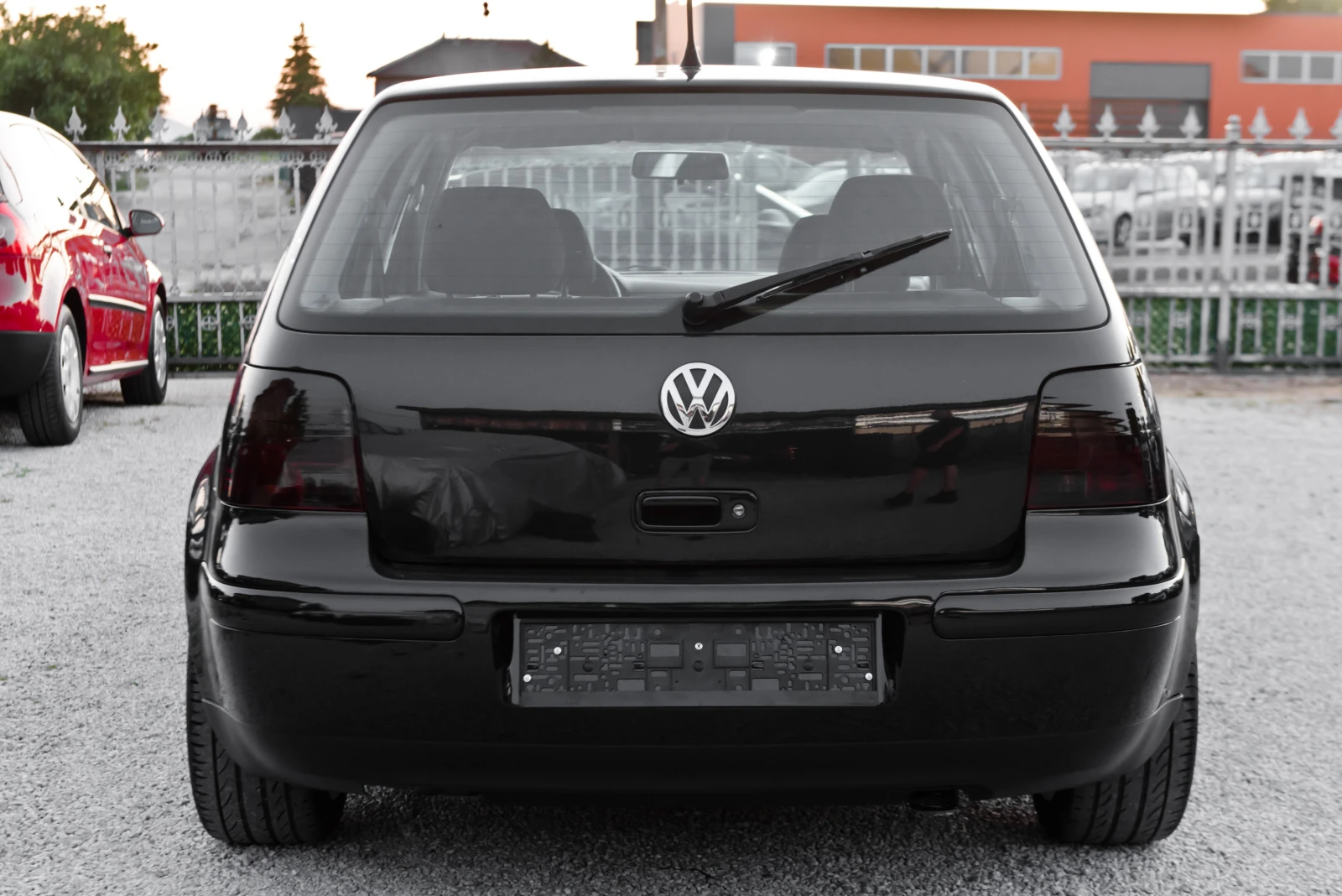 VW Golf 1.9tdi 90ks, снимка 6 - Автомобили и джипове - 54861256