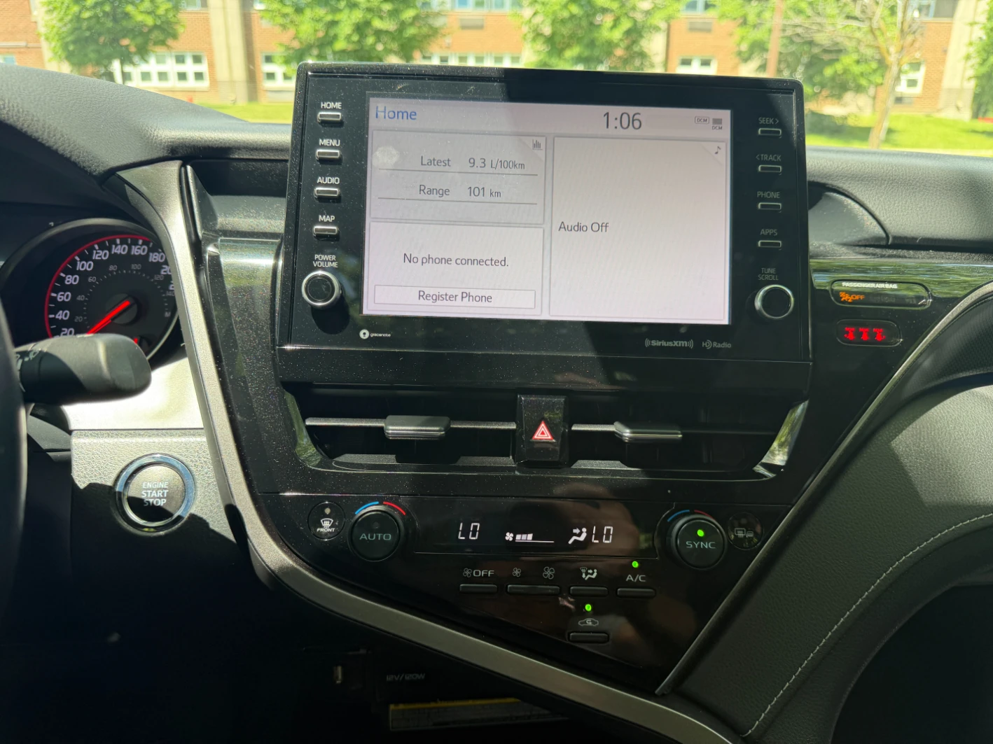Toyota Camry Малък пробег / Без удари / Есктри, снимка 6 - Автомобили и джипове - 54912463