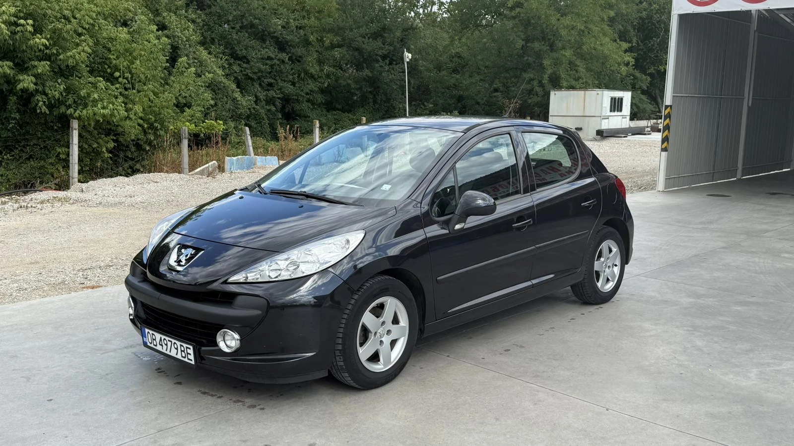 Peugeot 207 1.4 Стария двигател