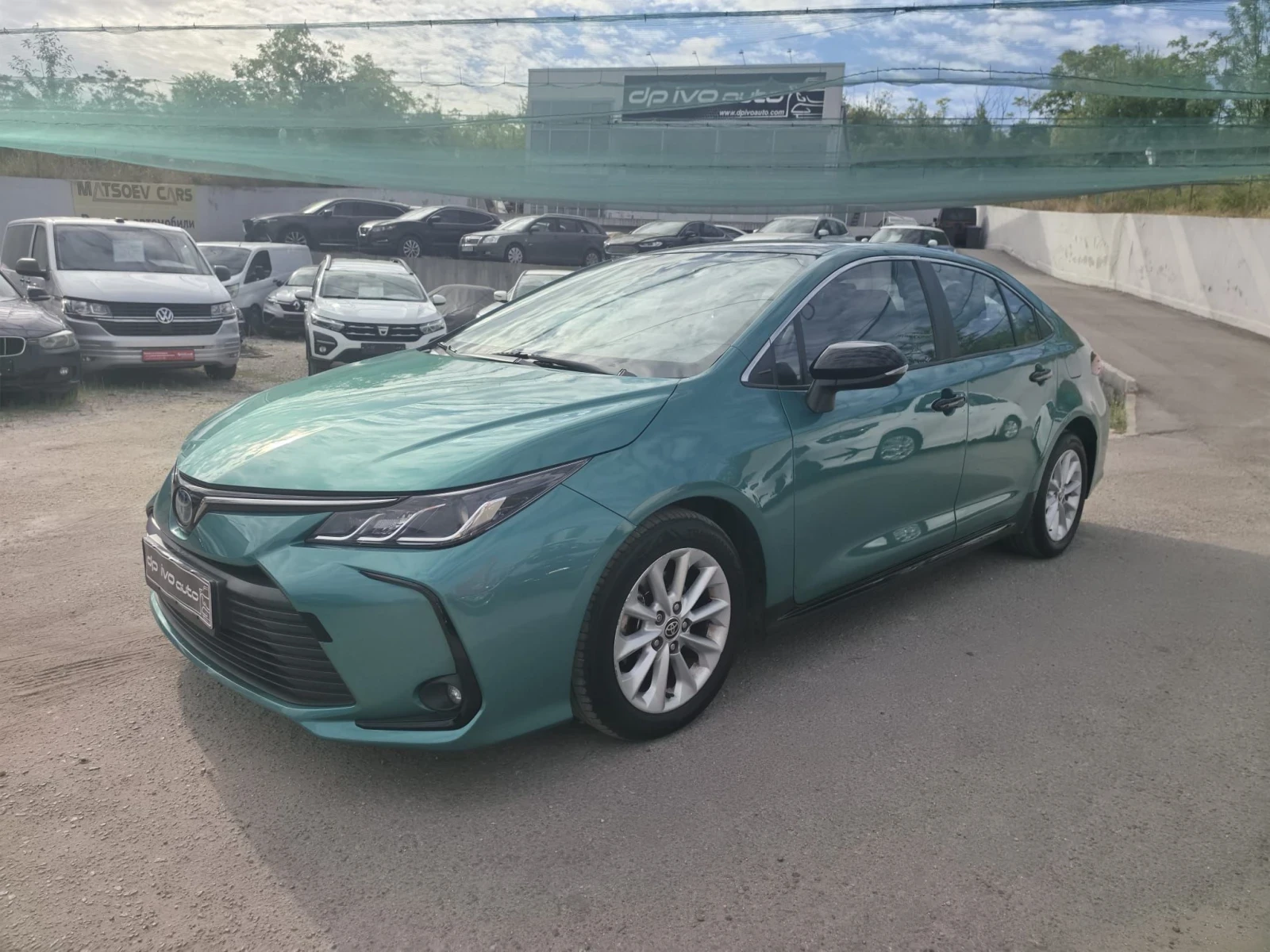 Toyota Corolla 1.8 HYBRID* ГАЗ* ОТЛИЧЕН* 