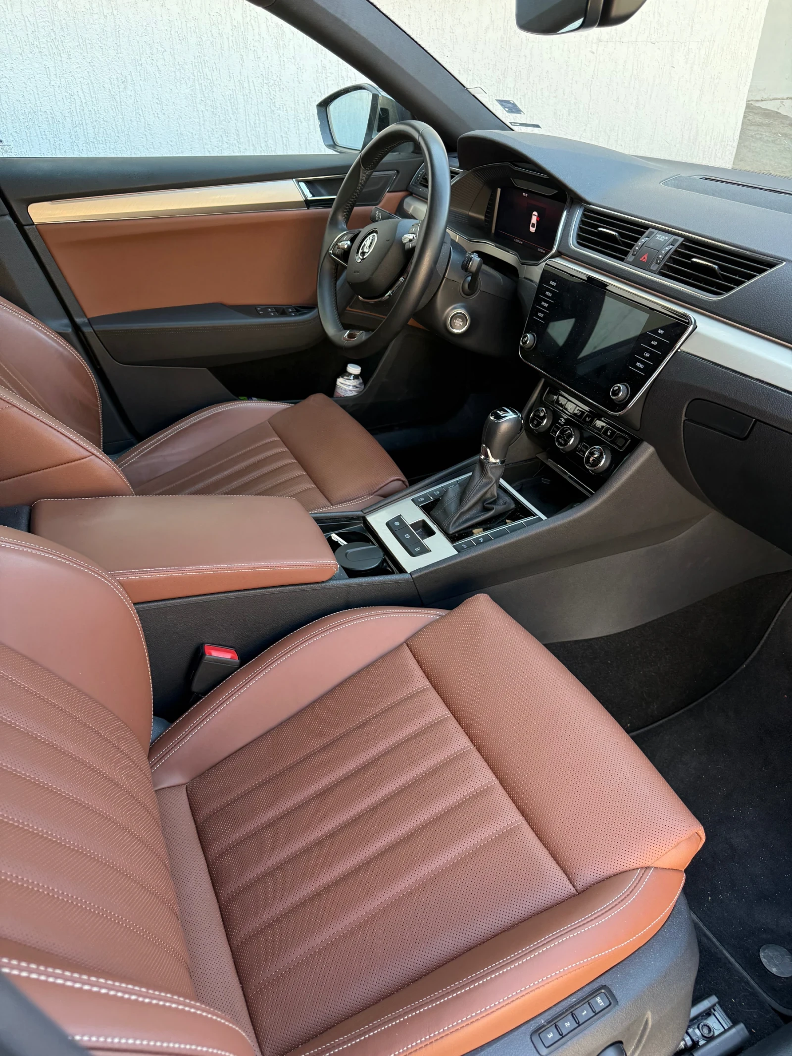 Skoda Superb L&K 2, 0 TSI 280hp 4x4 7DGS, снимка 4 - Автомобили и джипове - 55738179