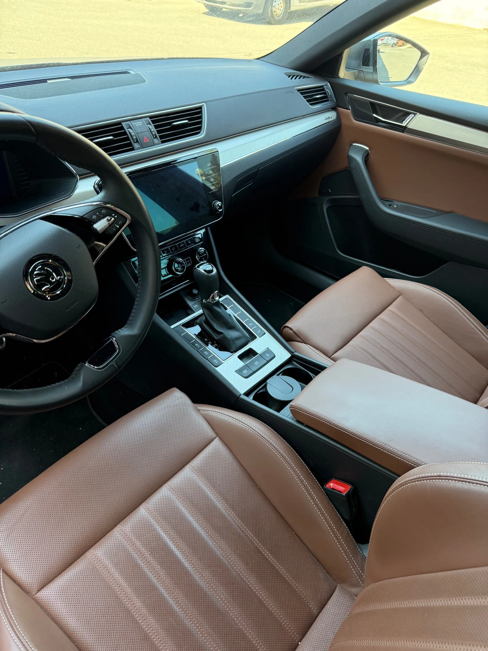 Skoda Superb L&K 2, 0 TSI 280hp 4x4 7DGS, снимка 5 - Автомобили и джипове - 55738179
