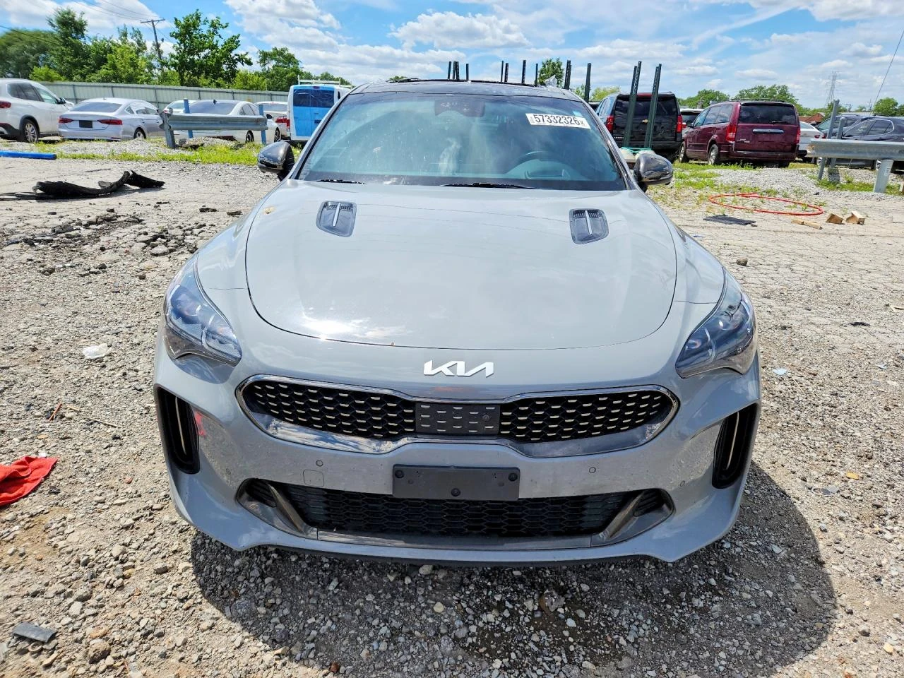 Kia Stinger GT2 - DISTRONIC - ОБДУХ - ПОДГРЕВИ, снимка 2 - Автомобили и джипове - 55926575