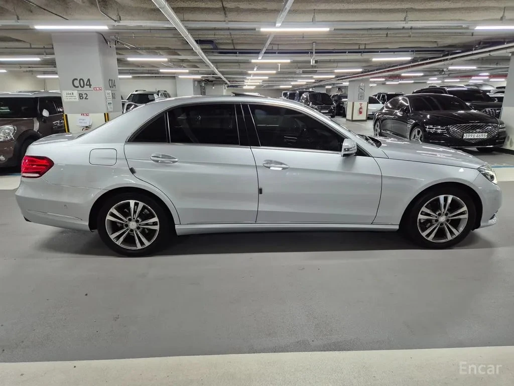 Mercedes-Benz E 220 CDI Avantgarde* ШИБИДАХ* ПОДГРЕВ* ПАМЕТ* НАВИ* , снимка 14 - Автомобили и джипове - 55962626