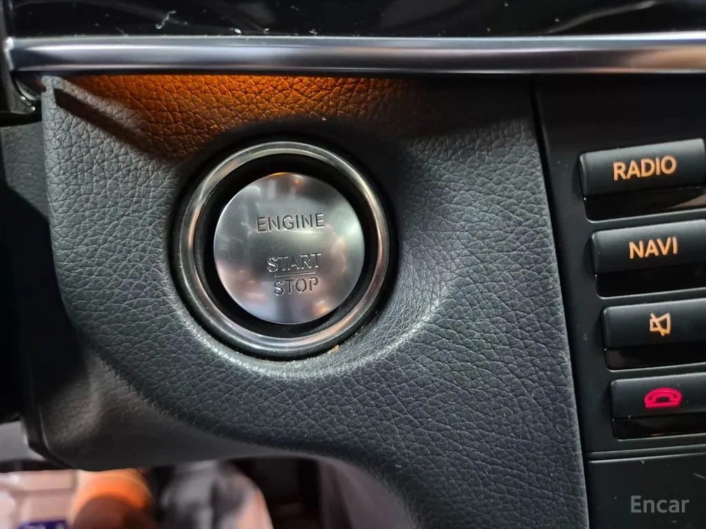 Mercedes-Benz E 220 CDI Avantgarde* ШИБИДАХ* ПОДГРЕВ* ПАМЕТ* НАВИ* , снимка 16 - Автомобили и джипове - 55962626