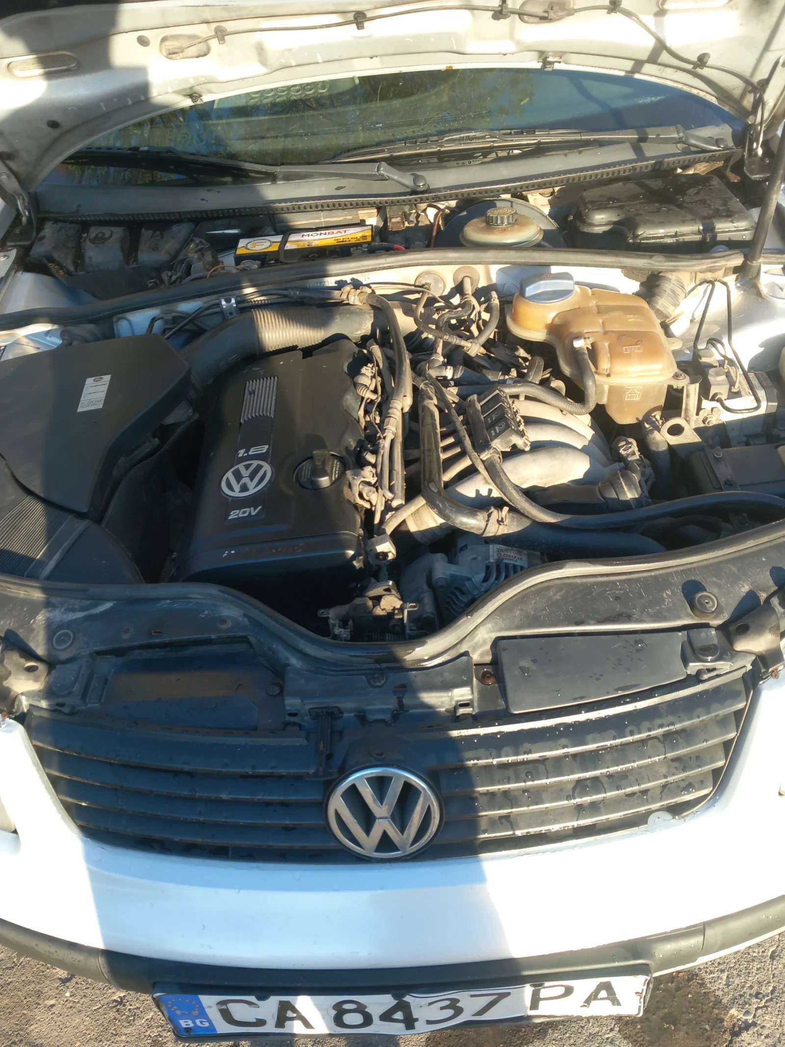 VW Passat, снимка 6 - Автомобили и джипове - 56003162