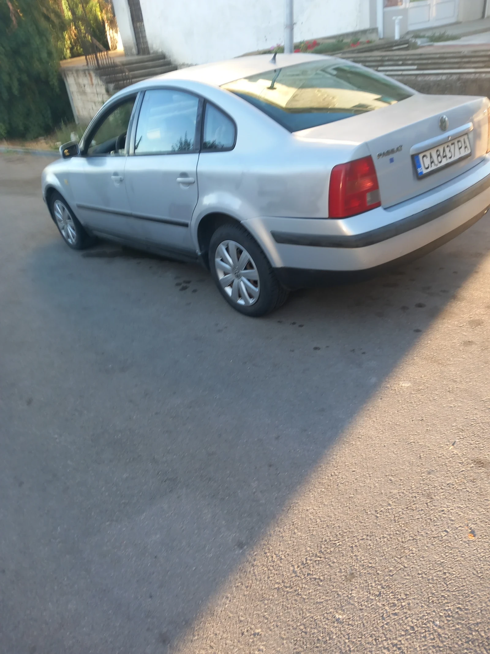 VW Passat, снимка 3 - Автомобили и джипове - 56003162