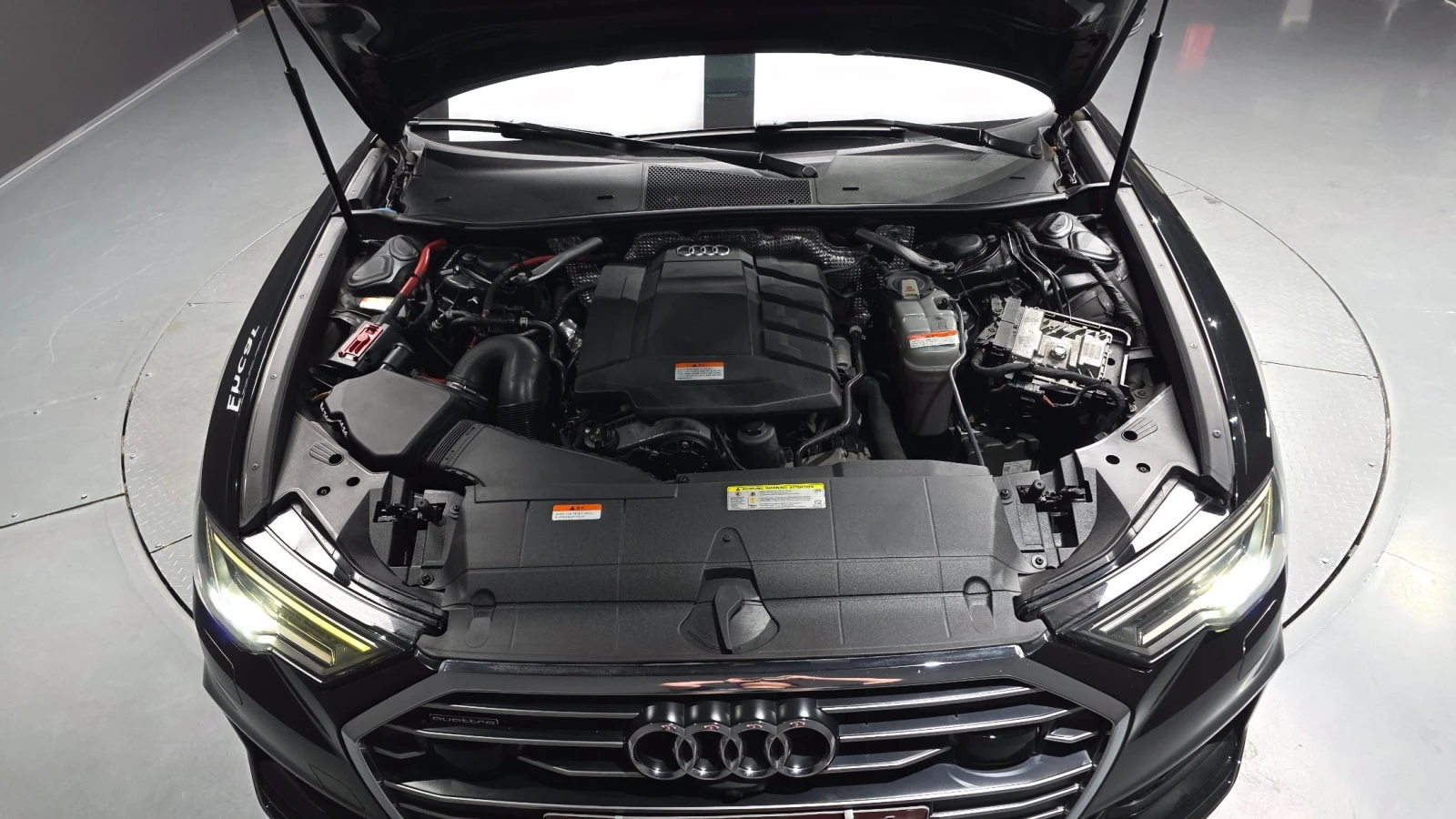 Audi A6 2.0 45TFSI Quattro, FULL, снимка 5 - Автомобили и джипове - 56096148