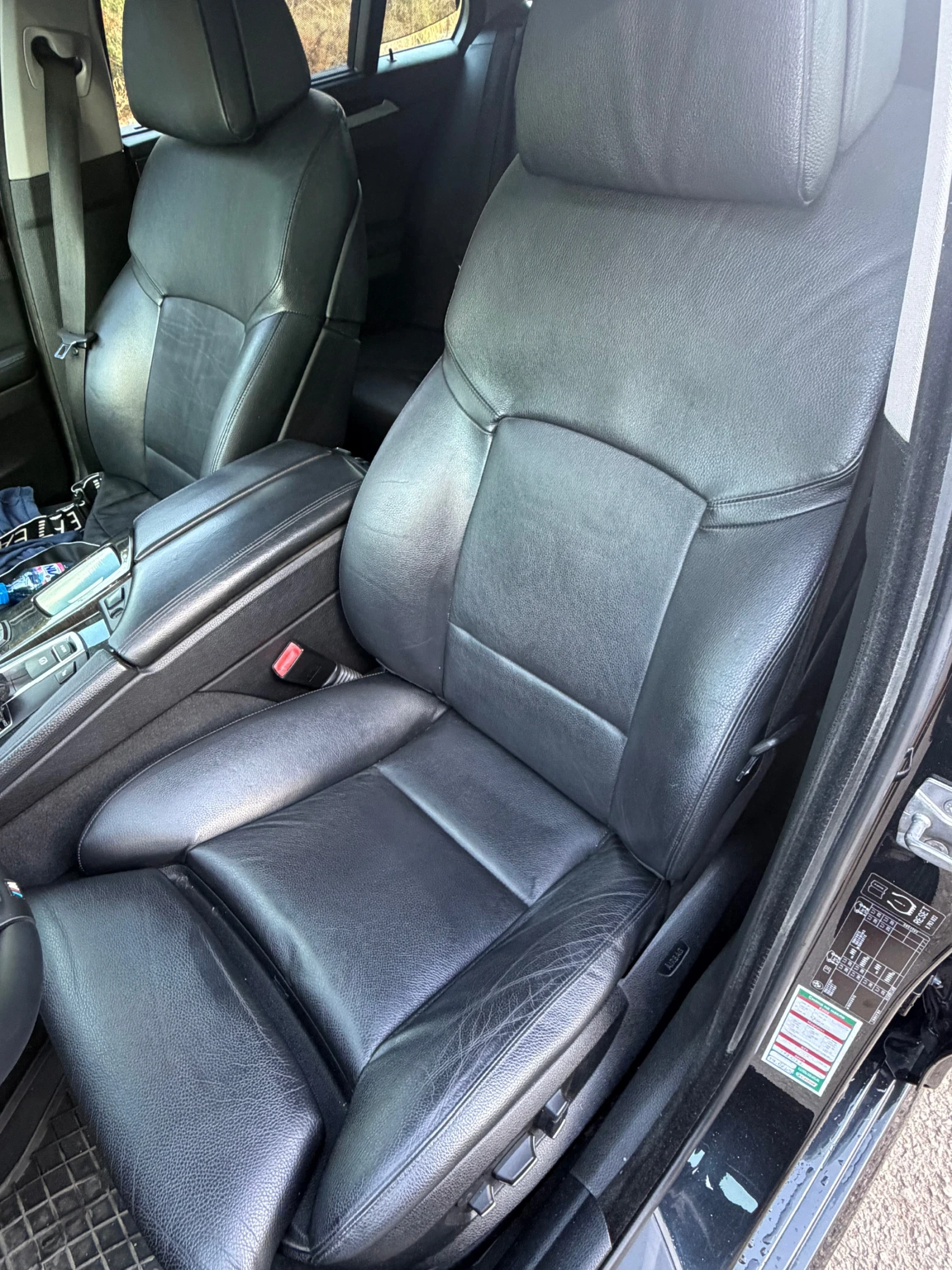 BMW 535  299к.с (на задно) /Дистроник, Вакуум/Head, снимка 9 - Автомобили и джипове - 56314683