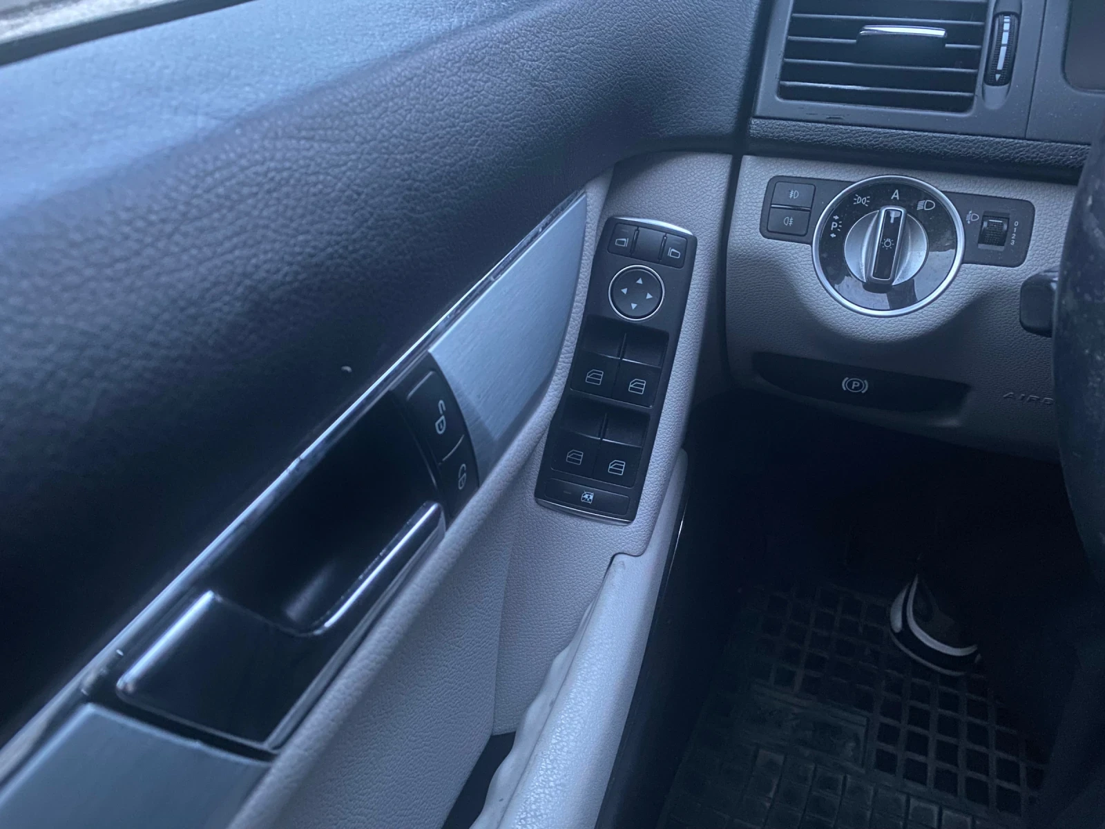 Mercedes-Benz C 180 Cdi, снимка 7 - Автомобили и джипове - 56465705