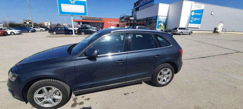 Audi Q5, снимка 4 - Автомобили и джипове - 46909328