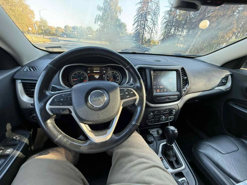 Jeep Cherokee 2.4 MultiAir2 Limited, снимка 10 - Автомобили и джипове - 52568204