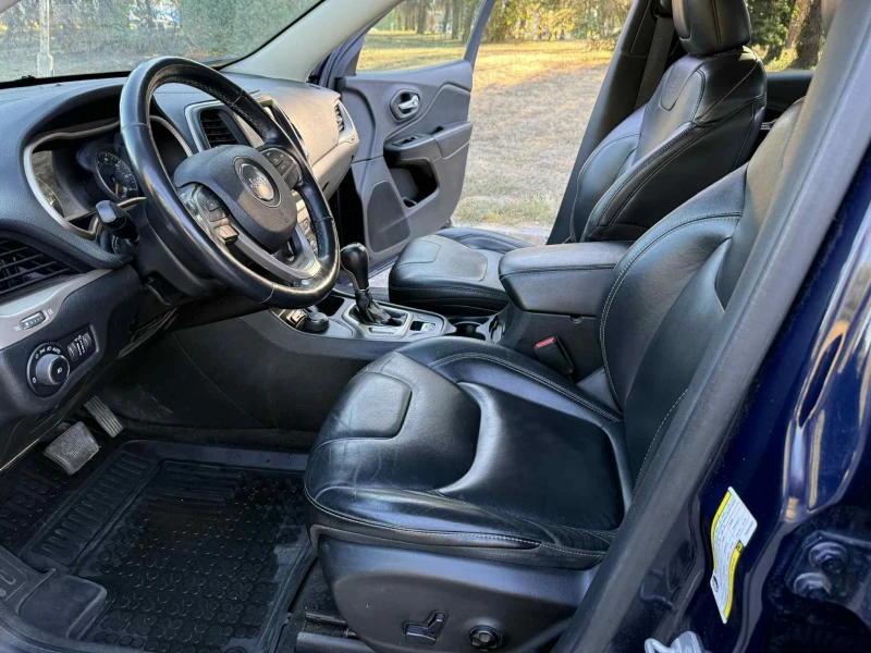 Jeep Cherokee 2.4 MultiAir2 Limited, снимка 11 - Автомобили и джипове - 52568204
