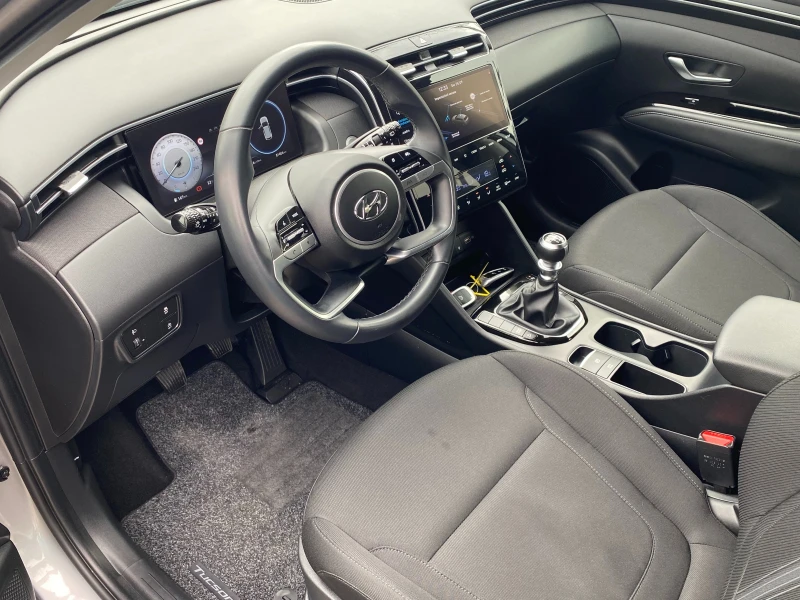 Hyundai Tucson 1.6CRDi-116ks-81000km!!!-LED-NAVI-PDC-KAMERA-EURO6, снимка 8 - Автомобили и джипове - 52180788